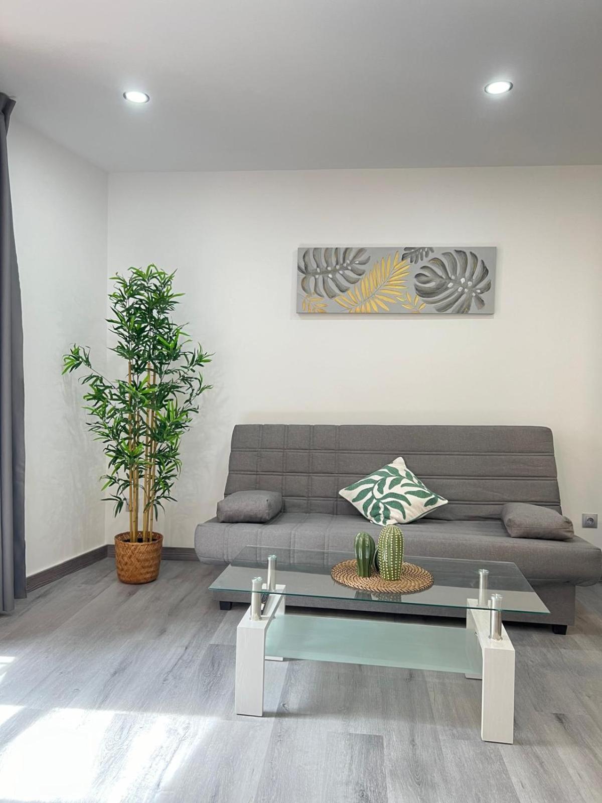 אוביידו Rosal Central Studios מראה חיצוני תמונה